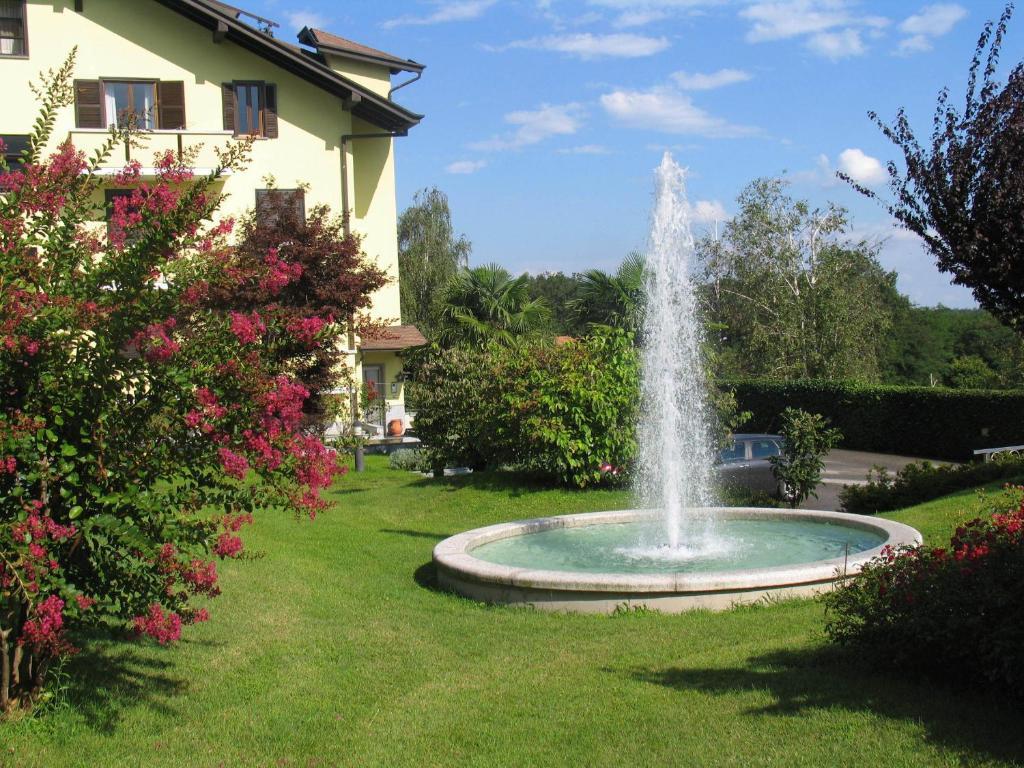 Albergo Residence Isotta Veruno Экстерьер фото