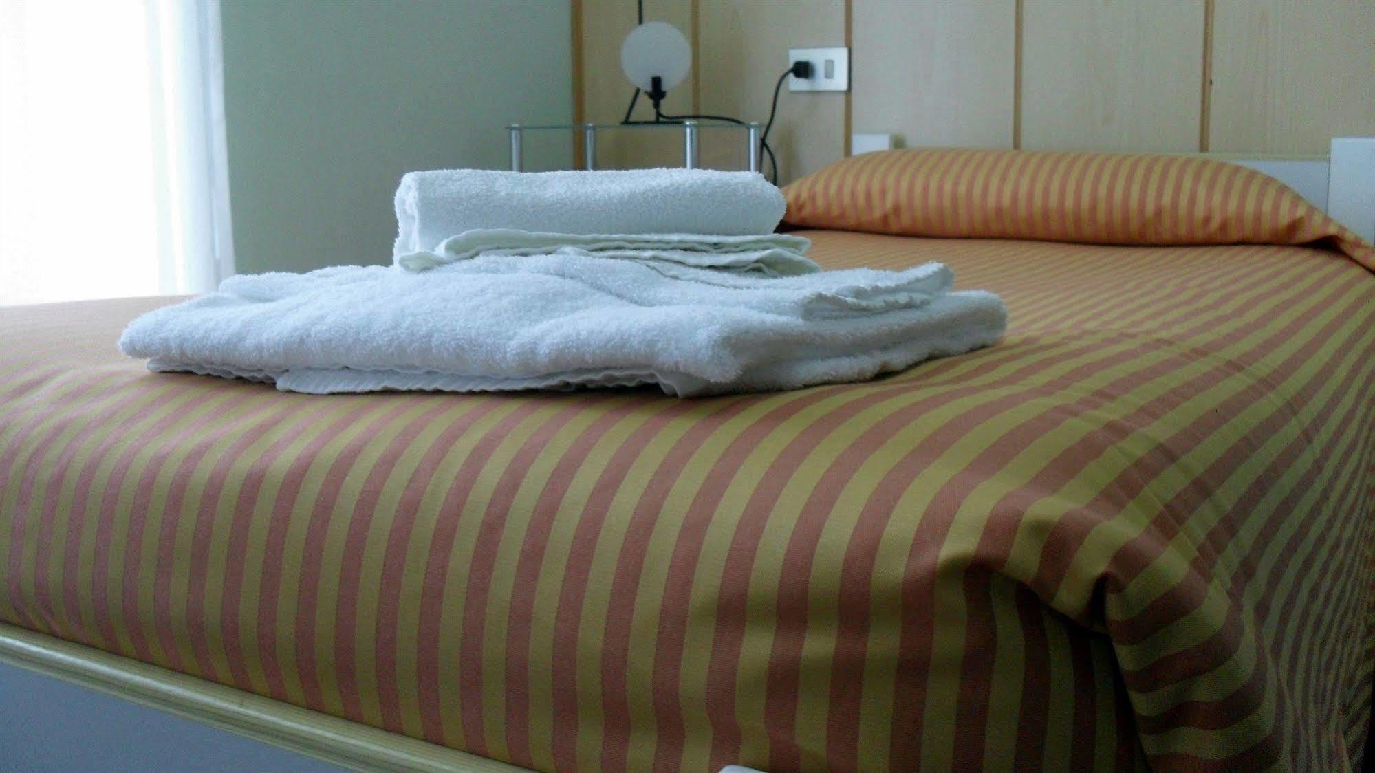 Albergo Residence Isotta Veruno Экстерьер фото